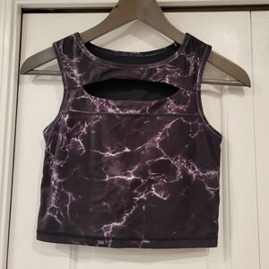 Buff bunny marble cropped tank